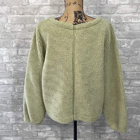 Prologue Light Green Sherpa Fleece Pullover Sweater - Picture 5 of 8